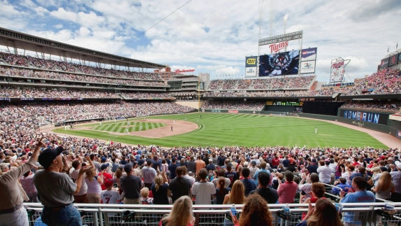Hotels Near Target Field Aloft Minneapolis Hotels Near Target Field